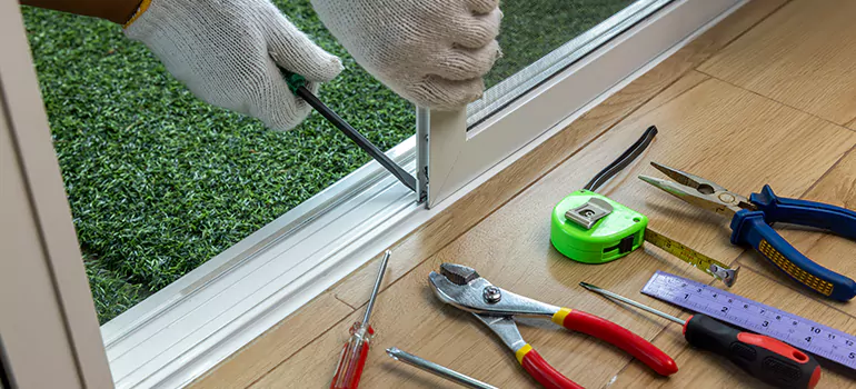 Window Hinge Repair in North Miami Beach, FL